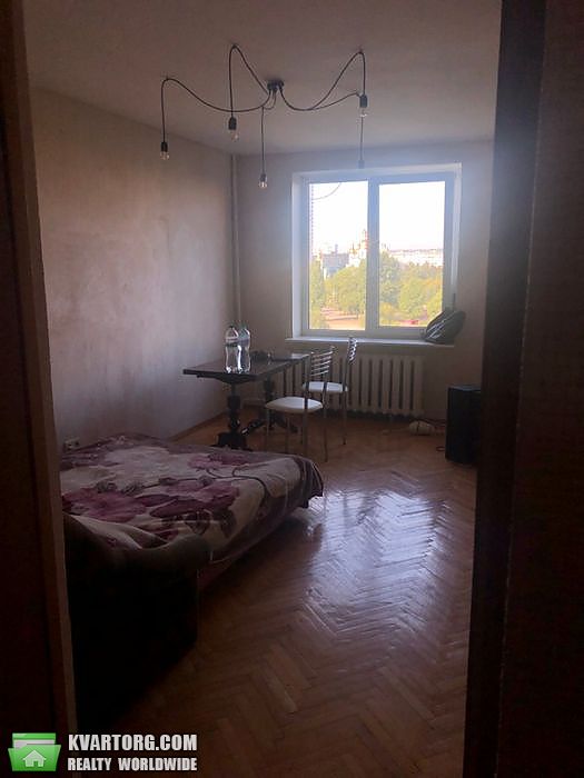 Sell 3-room apartment. Киев,  Березняковская — photo 4