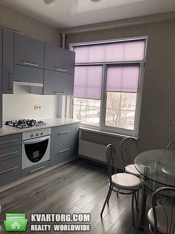 Rent out 1-room apartment. Киев,  Крейсера Авроры — photo 3