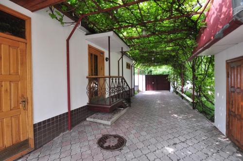 Rent out house. Харьков, Новгородская — photo 2