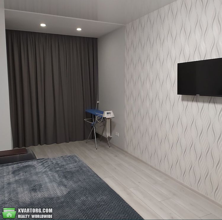 Rent out 1-room apartment. Львов,  Стрийская — photo 2