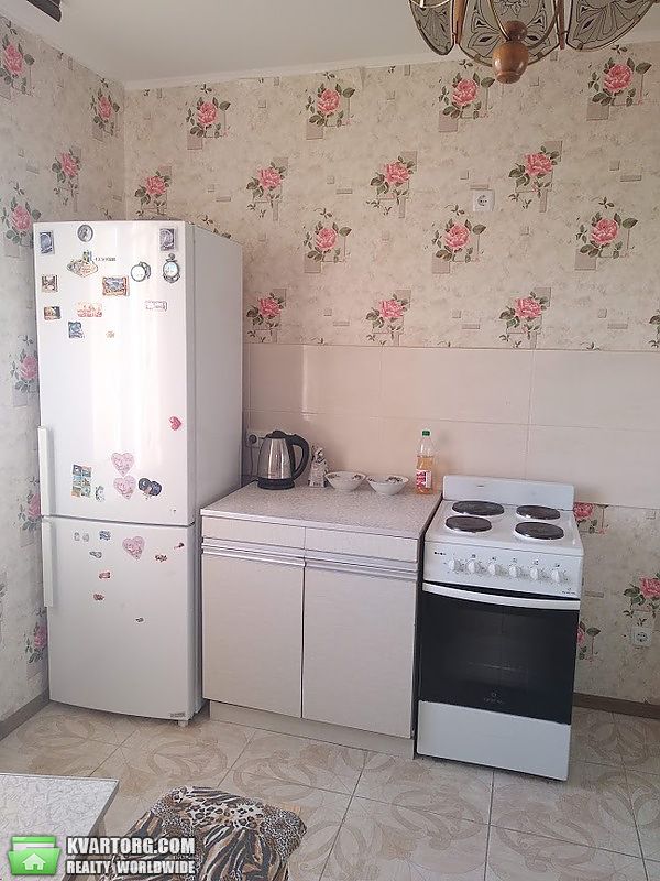 Rent out 2-room apartment. Киев,  Науки пр — photo 2