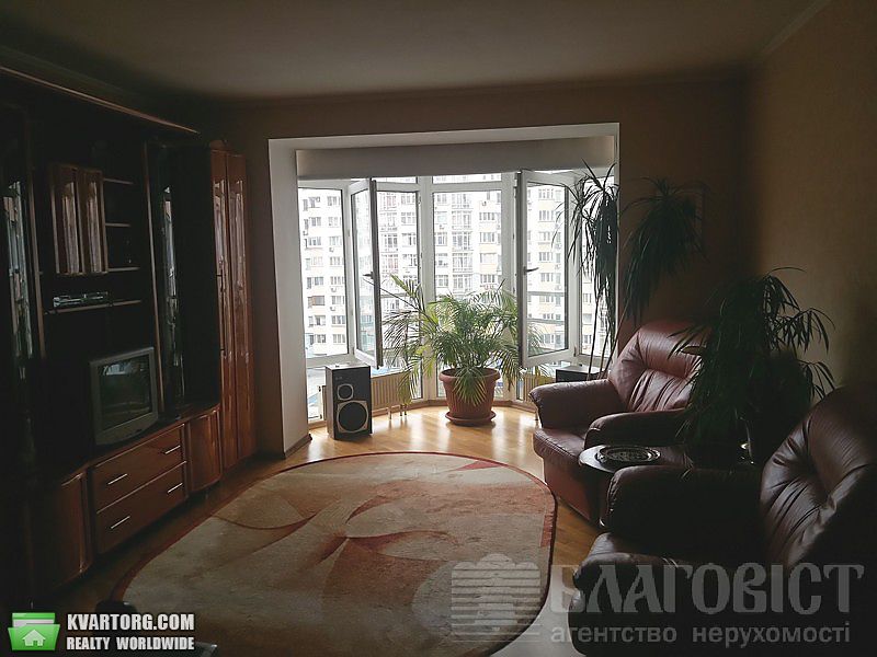 Sell 2-room apartment. Киев,  Ломоносова — photo 2