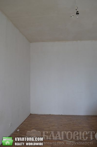 Sell 2-room apartment. Киев,  Срибнокильская — photo 3