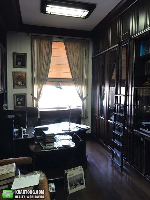 Rent out 4-room apartment. Киев,  Городецкого — photo 5