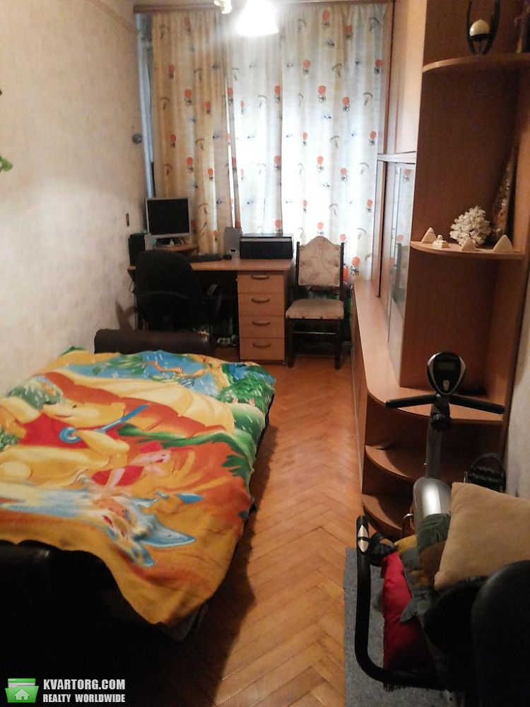 Rent out 2-room apartment. Киев,  Пожарского — photo 4