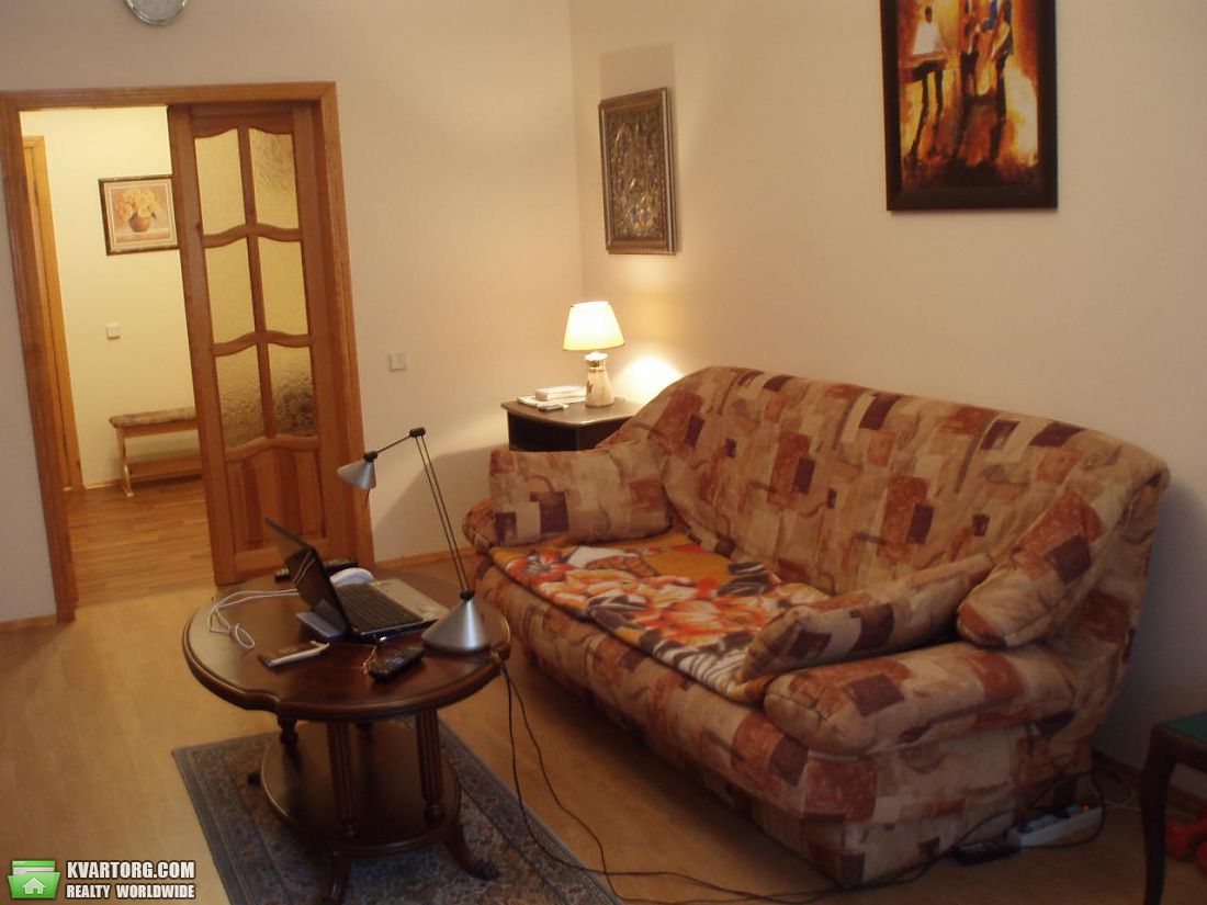 Rent out 2-room apartment. Киев,  Героев Сталинграда пр — photo 2