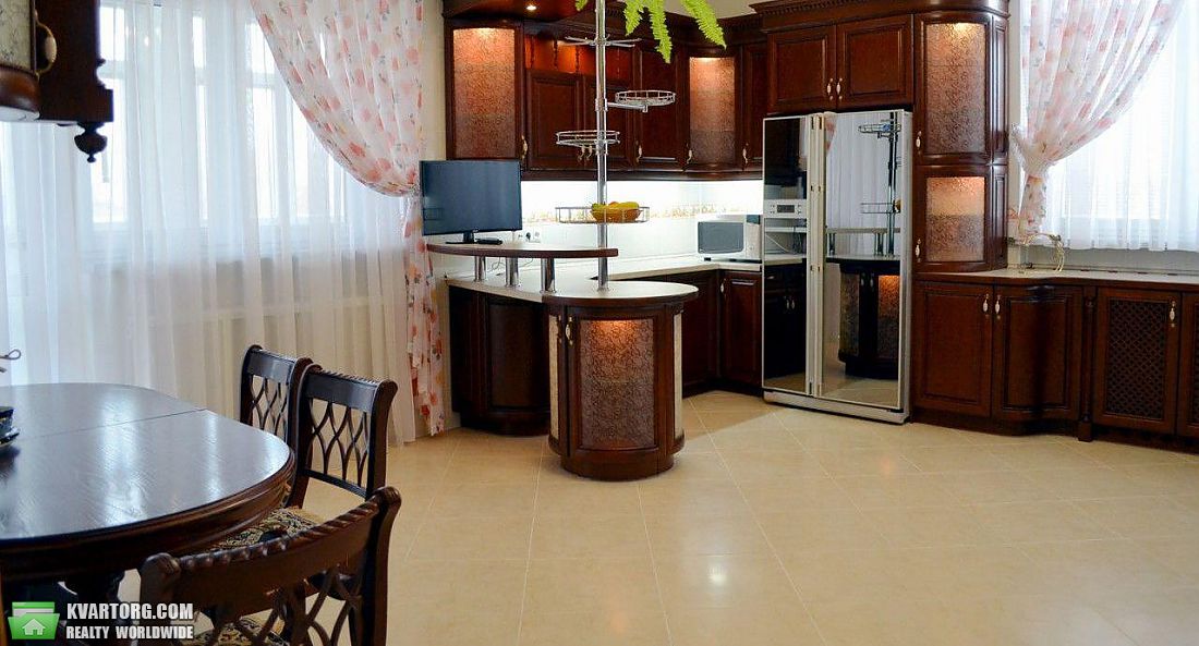 Rent out house. Киевская обл., Конча-Заспа — photo 3