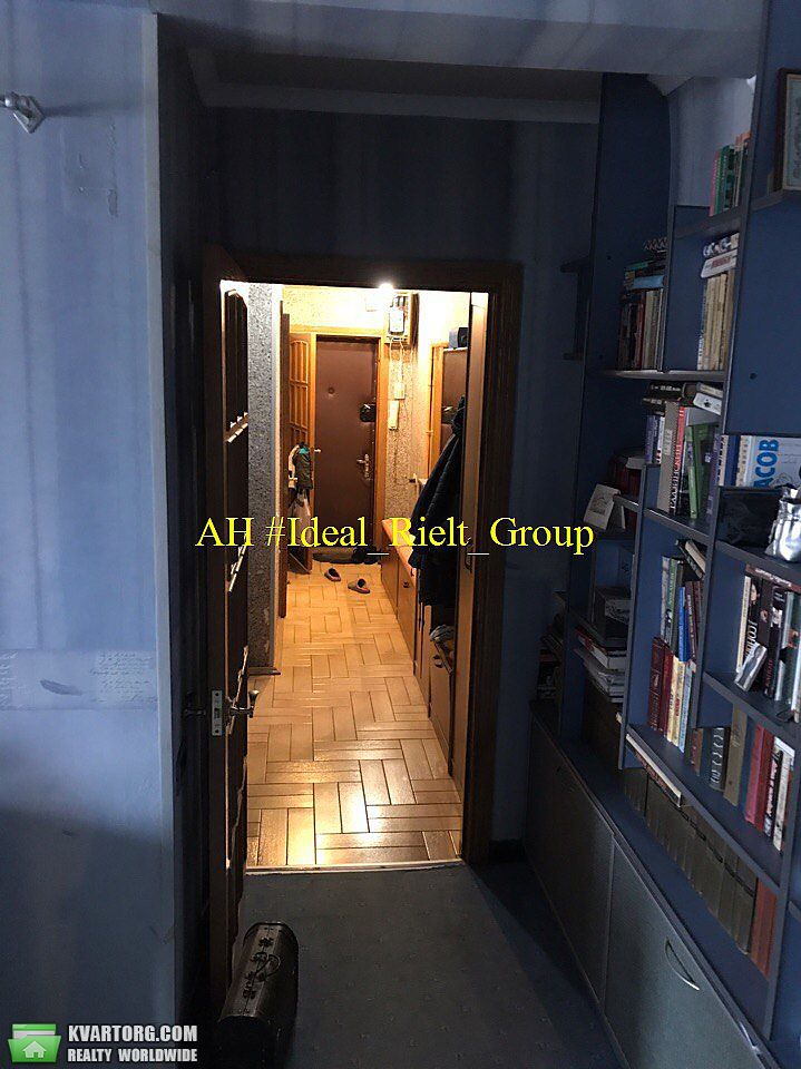 Sell 3-room apartment. Киев,  Серафимовича — photo 2