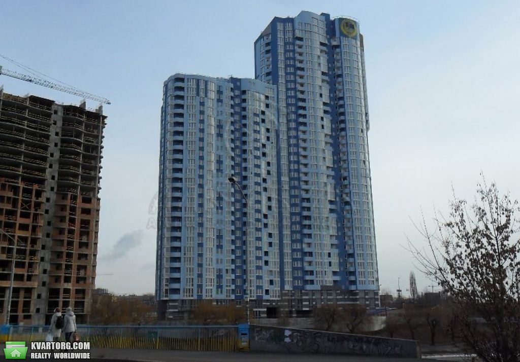 Sell 2-room apartment. Киев, просп. Воссоединения — photo 1