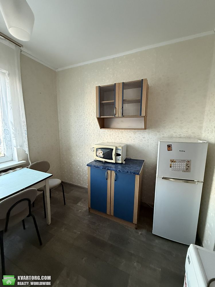 Rent out 1-room apartment. Киев, Тулузы — photo 7