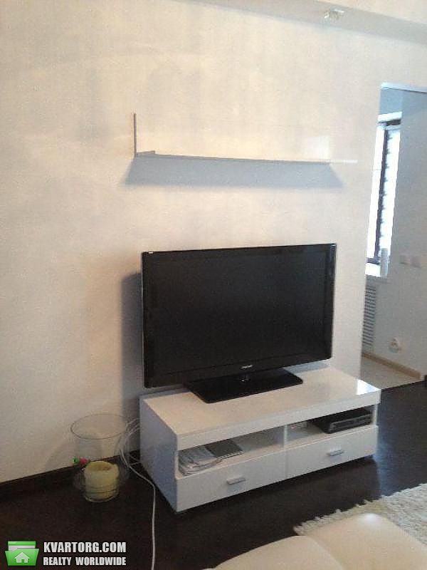 Rent out 2-room apartment. Киев,  Чигорина — photo 3