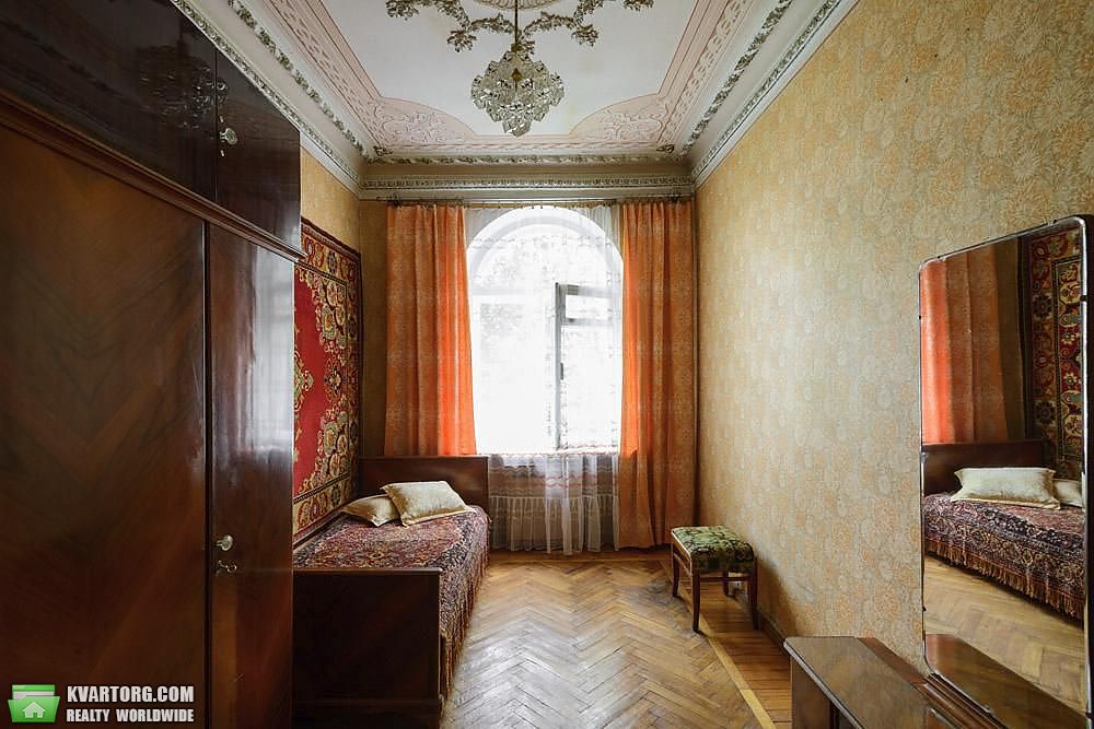 Sell 2-room apartment. Киев,  Гончара — photo 3