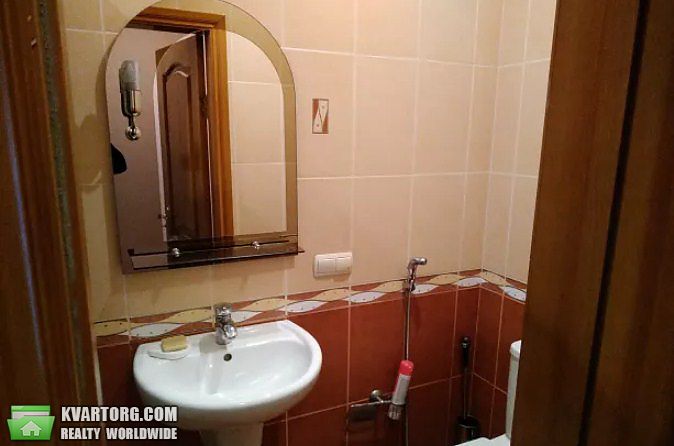 Rent out 3-room apartment. Киев,  Лебедева-Кумача — photo 9