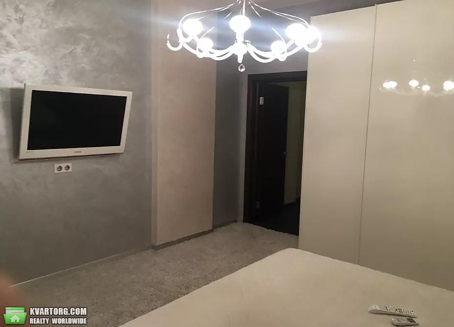 Rent out 3-room apartment. Киев,  Никольско-Слободская — photo 6
