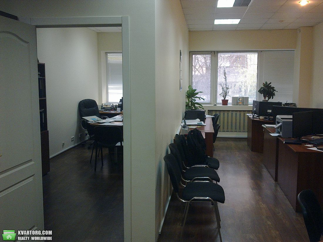 Rent out office. Киев, Черновола — photo 8
