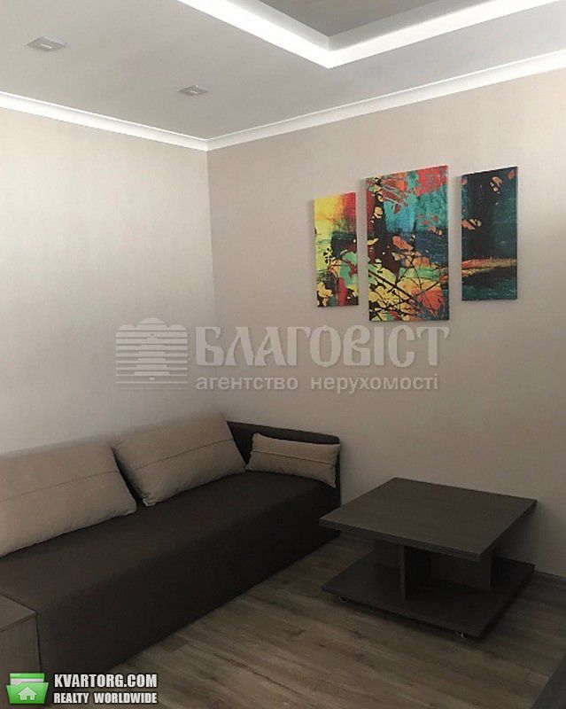 Rent out 1-room apartment. Киев,  Конева — photo 4