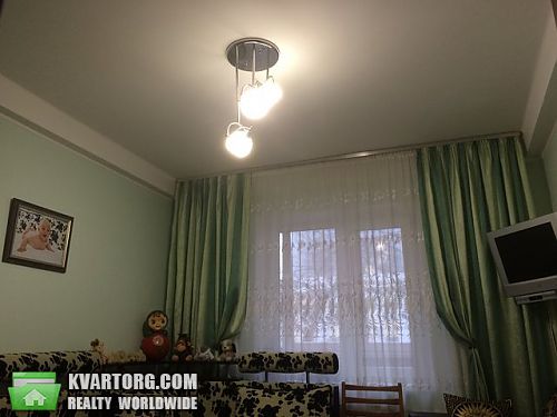 Sell 2-room apartment. Киев, Белорусская — photo 1