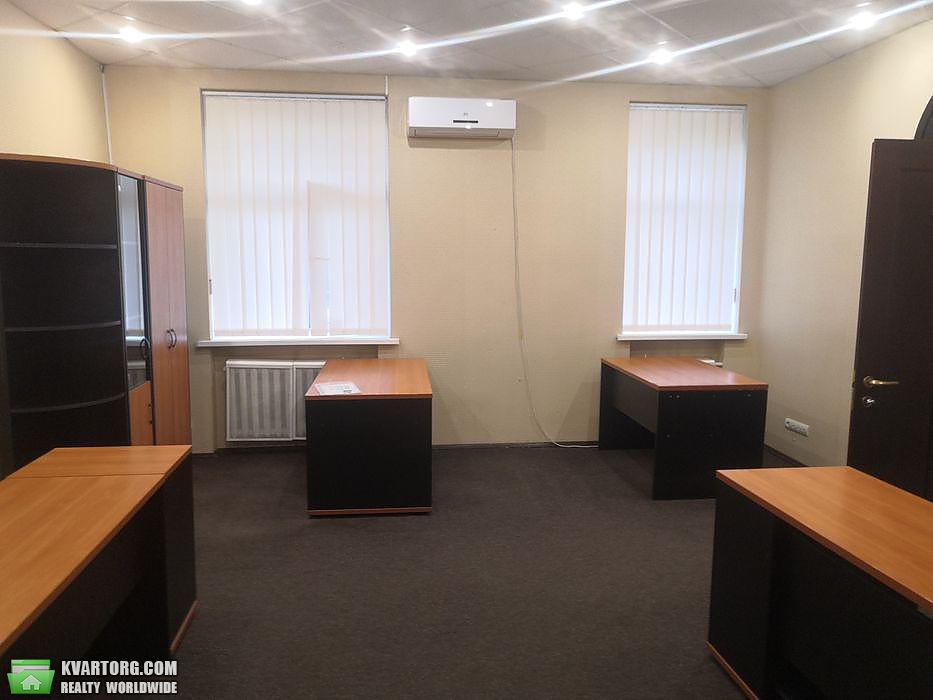 Rent out office. Киев, Бастионная — photo 1