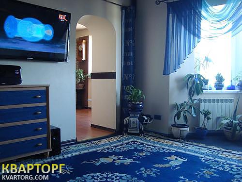 Rent out 4-room apartment. Киев,  Оболонская — photo 2
