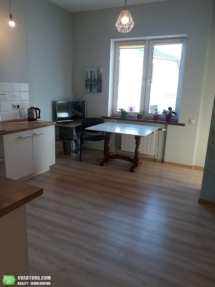 Sell 3-room apartment. Киев, Соляная — photo 4
