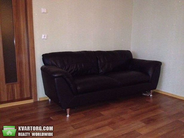 Rent out 3-room apartment. Киев,  Урловская — photo 7