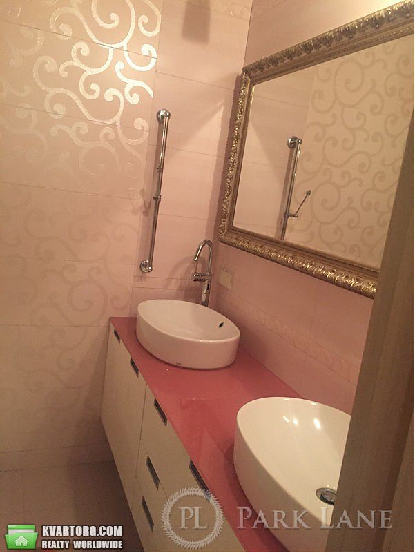 Sell 4-room apartment. Киев,  Щорса — photo 10