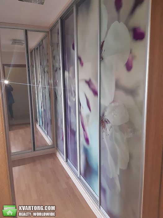 Sell 1-room apartment. Киев,  Краковская — photo 3
