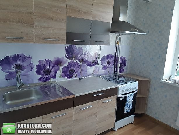 Rent out 3-room apartment. Киев, Ирпенская — photo 1