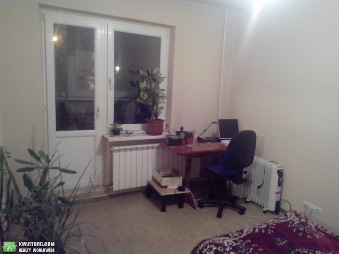 Sell 3-room apartment. Киев,  Симиренко — photo 8