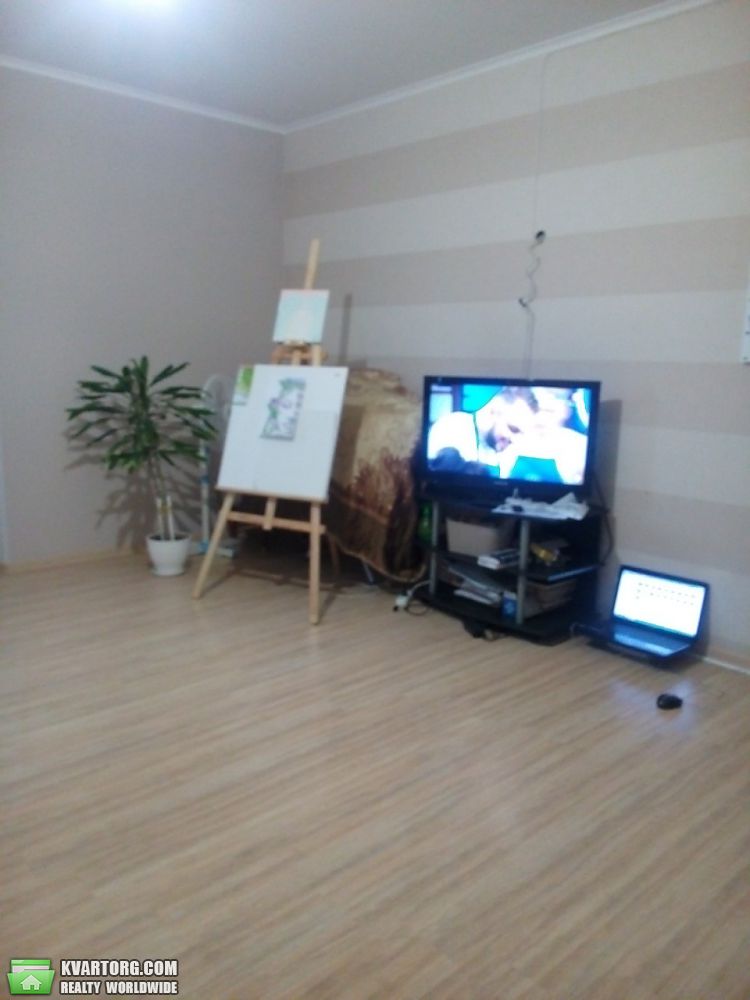 Sell 2-room apartment. Киевская обл., Гагарина — photo 2