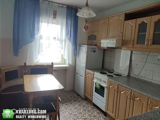 Rent out 2-room apartment. Киев,  Срибнокильская — photo 1