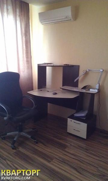 Rent out 2-room apartment. Киев,  Голосеевская — photo 7