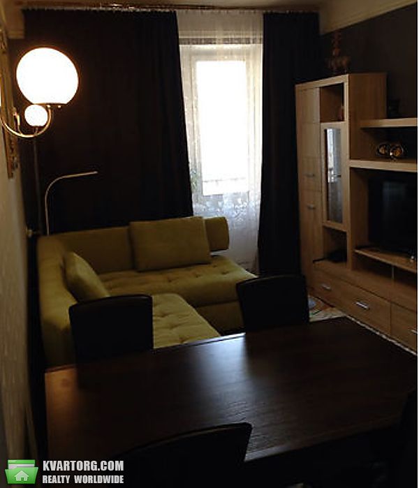 Sell 3-room apartment. Киев,  Воссоединения пр — photo 2