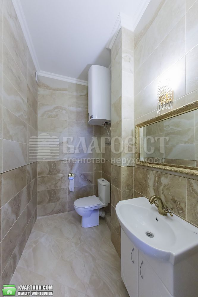 Rent out 3-room apartment. Киев,  Филатова — photo 2