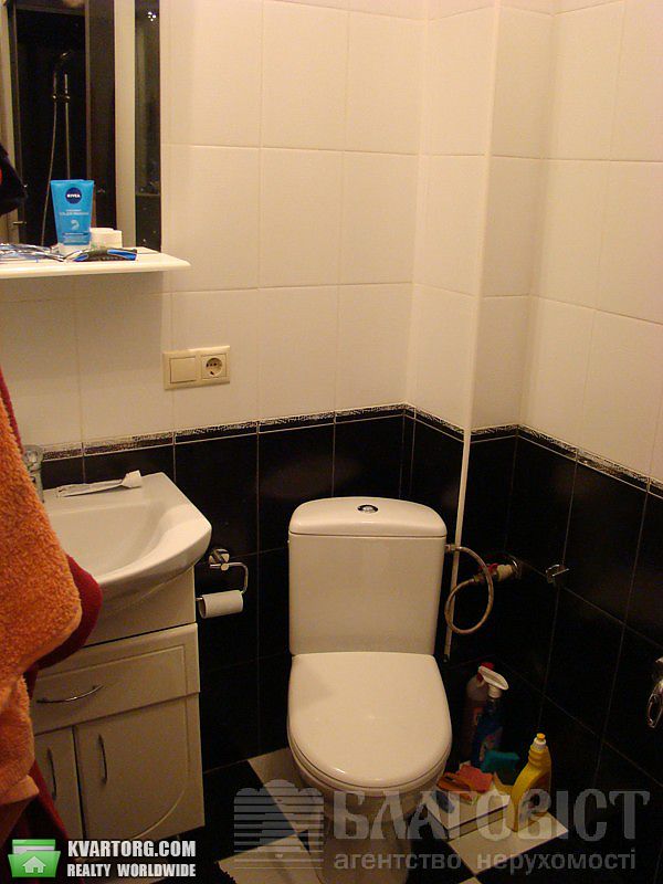 Sell 2-room apartment. Киев,  Владимирская — photo 9