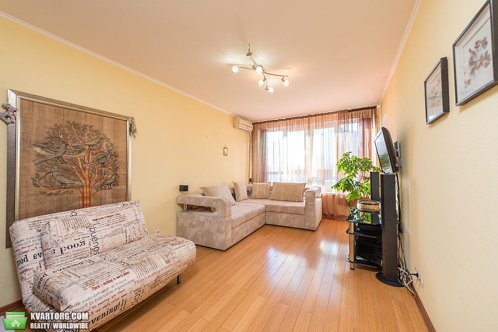 Sell 1-room apartment. Киев,  Тычины пр — photo 5