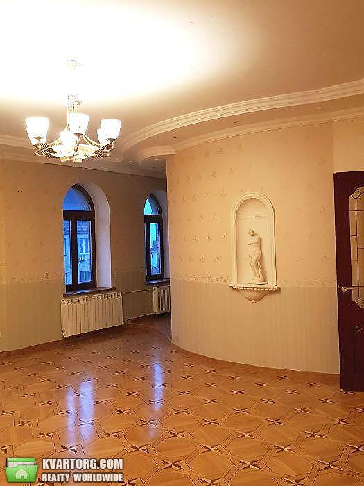 Sell 4-room apartment. Киев,  Богдана Хмельницкого — photo 5