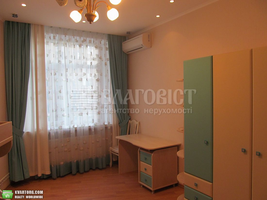 Rent out 3-room apartment. Киев,  Старонаводницкая — photo 3