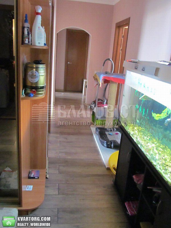 Sell 3-room apartment. Киев,  Харьковское шоссе — photo 9