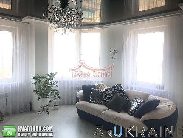 Sell 3-room apartment. Одесса, Массив Радужный — photo 1