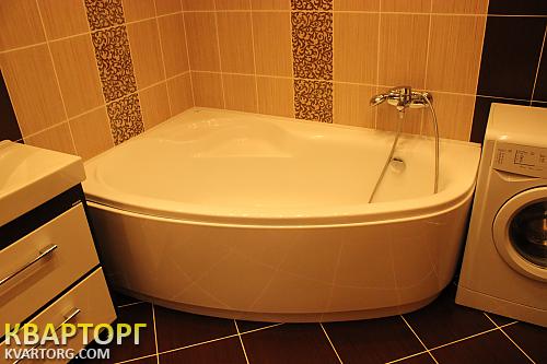 Sell 3-room apartment. Киев,  Олевская — photo 10