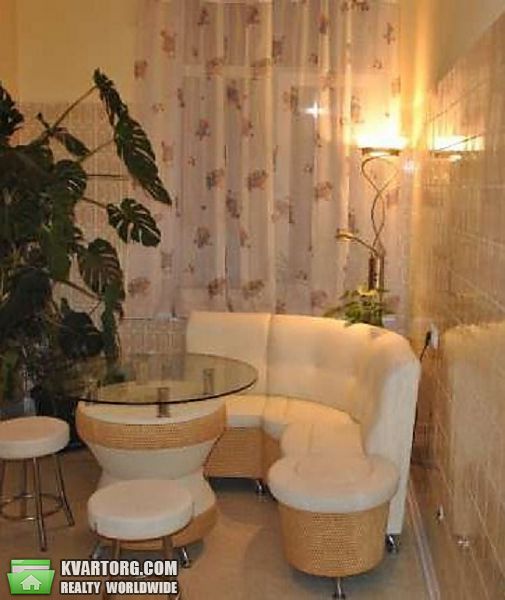 Rent out 2-room apartment. Киев, Саксаганского — photo 3