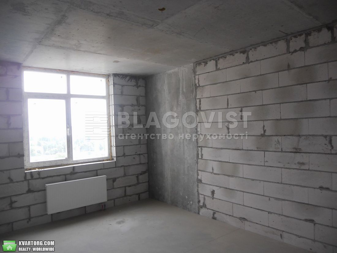 Sell 3-room apartment. Киев,  Ревуцкого — photo 1