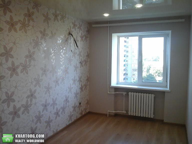 Sell 2-room apartment. Днепропетровск, Набережная Ленина — photo 4