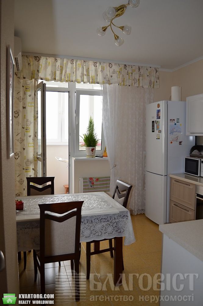 Sell 2-room apartment. Киев, Дегтяренка — photo 6