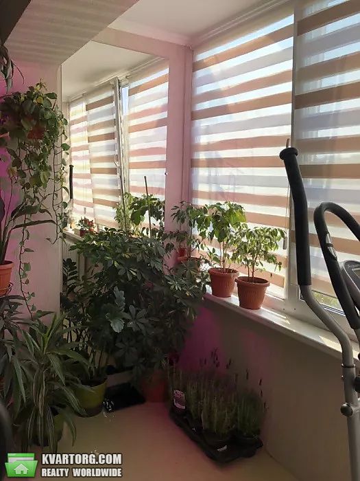 Sell 2-room apartment. Киев,  Милютенко — photo 4
