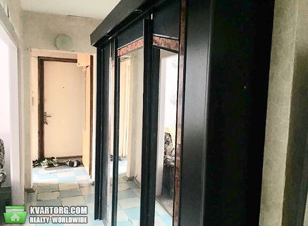 Rent out 2-room apartment. Киев,  Оболонская — photo 5