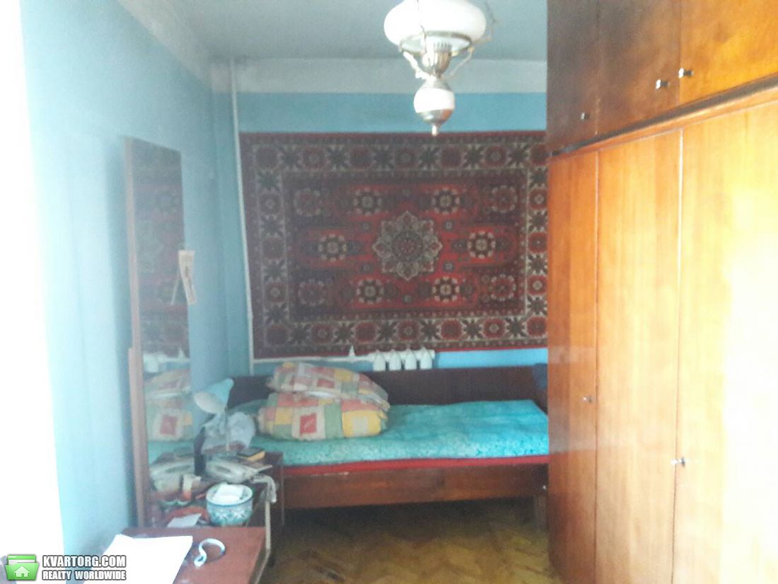 Sell 2-room apartment. Киев,  Мира пр — photo 1