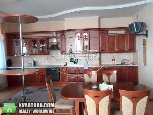 Rent out 3-room apartment. Киев, Щорса — photo 1