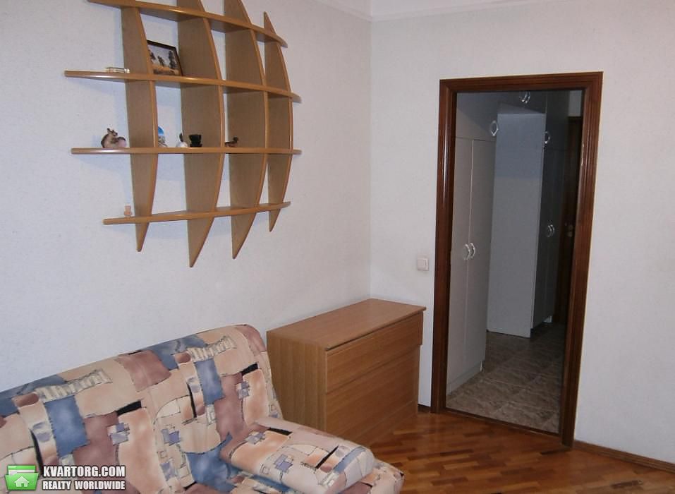 Sell 3-room apartment. Киев,  Приречная — photo 4